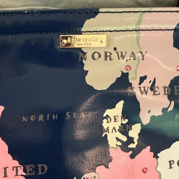 KATE SPADE “Going Places” Francis Map Leather Tote - Picture 7 of 11